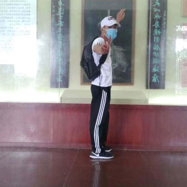 广东35岁单身帅哥真诚找对象-南昌征婚相亲网
