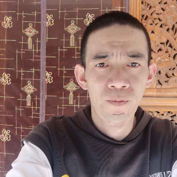 云南35岁单身帅哥真诚找对象-南昌征婚相亲网